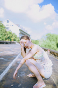 上边一面亲下边一摸的功效